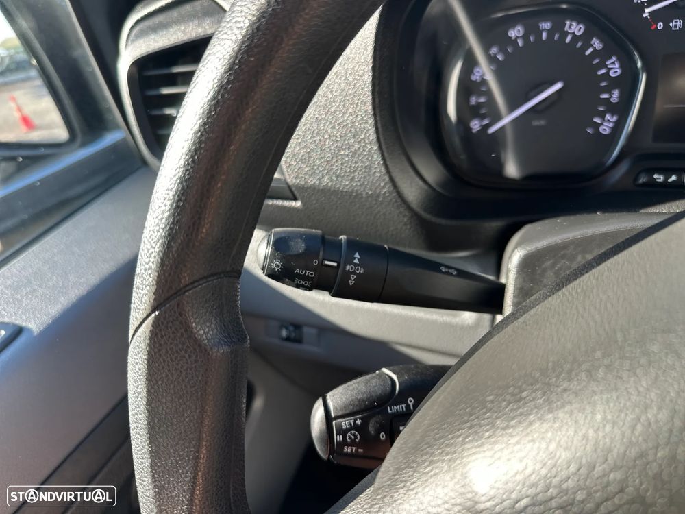 Peugeot Expert 1.5 BlueHDi L2H1 Semi-Vidrado - 16