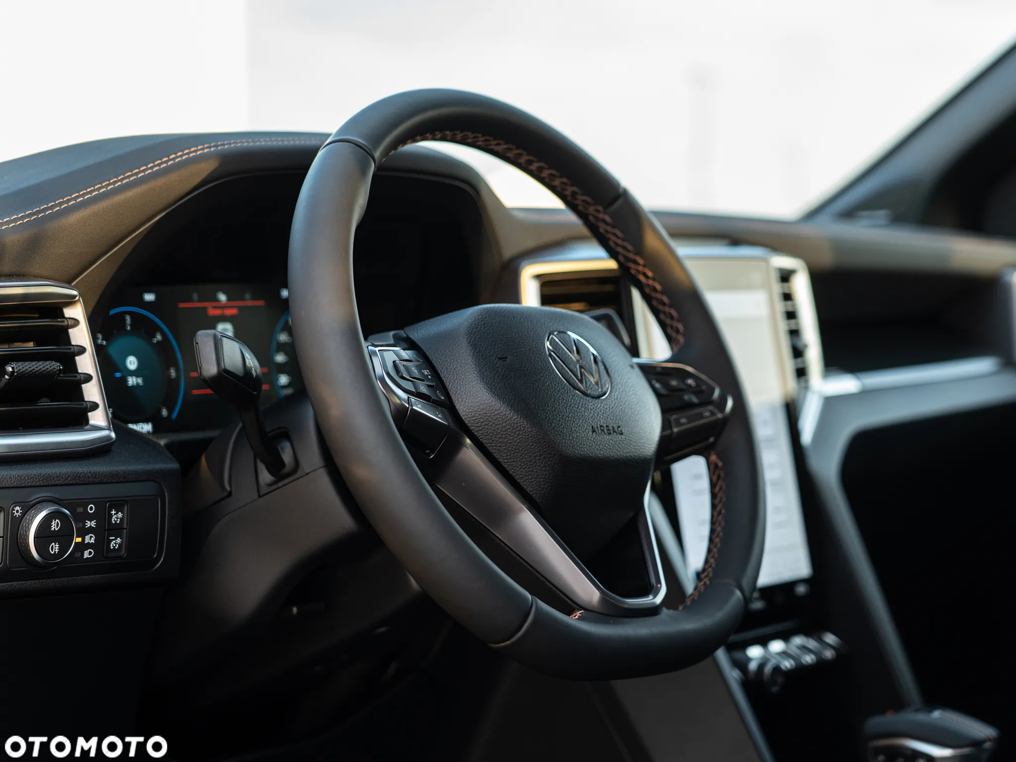 Volkswagen Amarok - 23