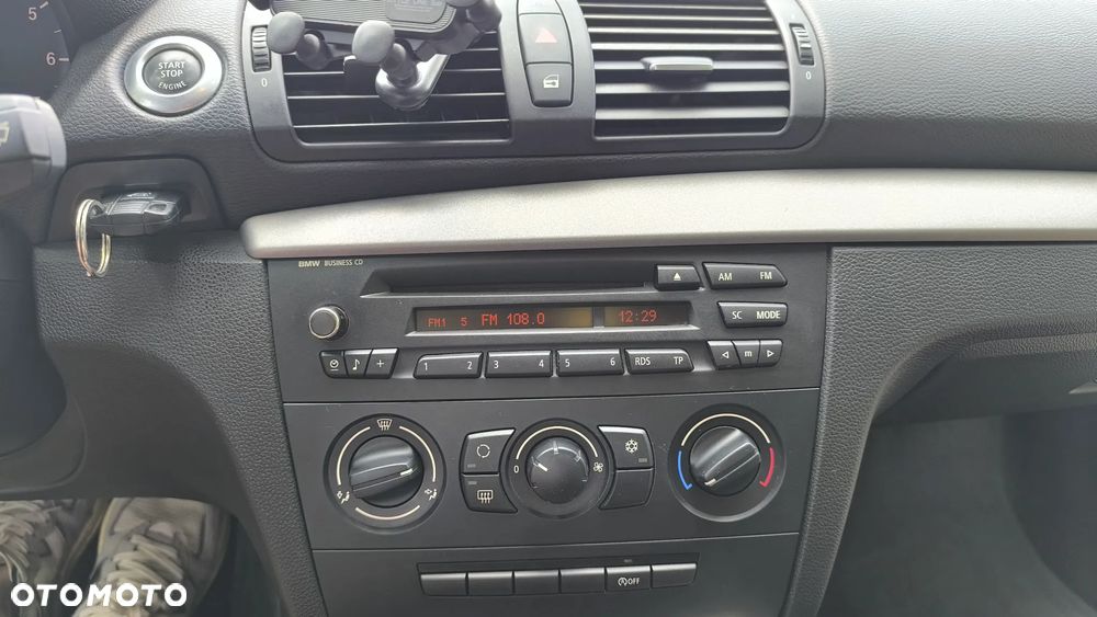 BMW Seria 1 - 15