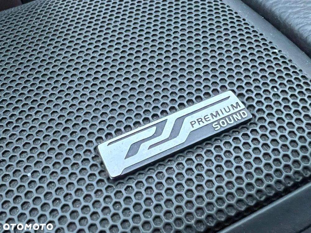 Volvo XC 90 - 25