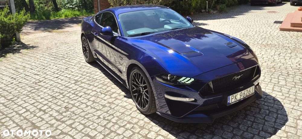 Ford Mustang - 1