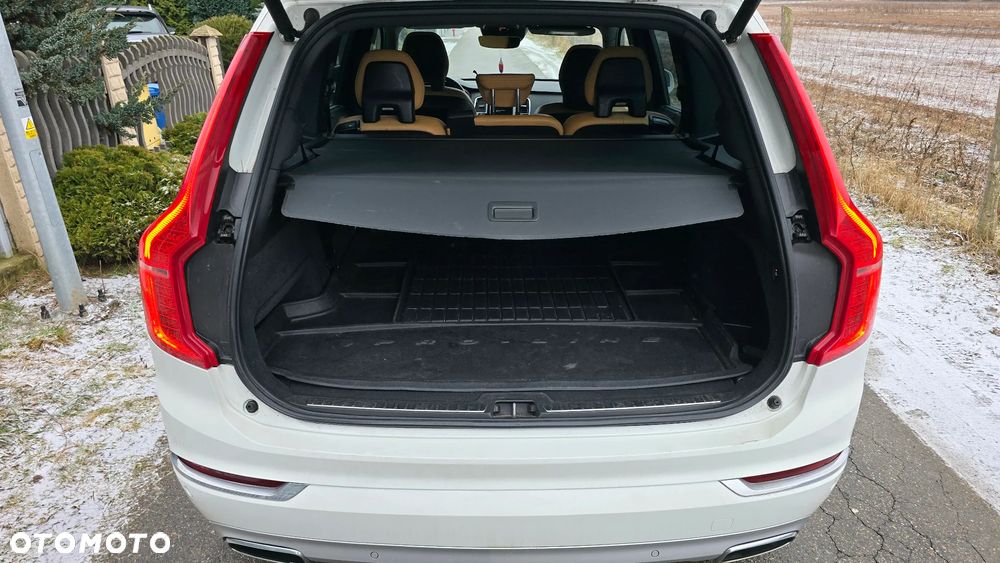 Volvo XC 90 D5 SCR AWD Inscription 7os - 18
