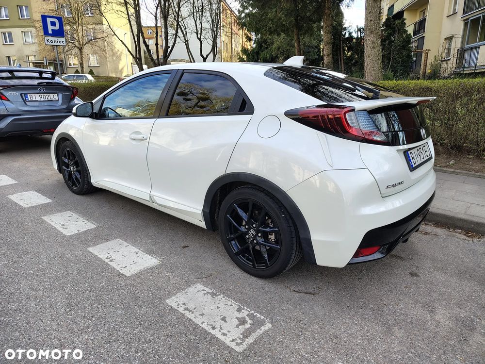 Honda Civic 1.8i-VTEC Executive - 3