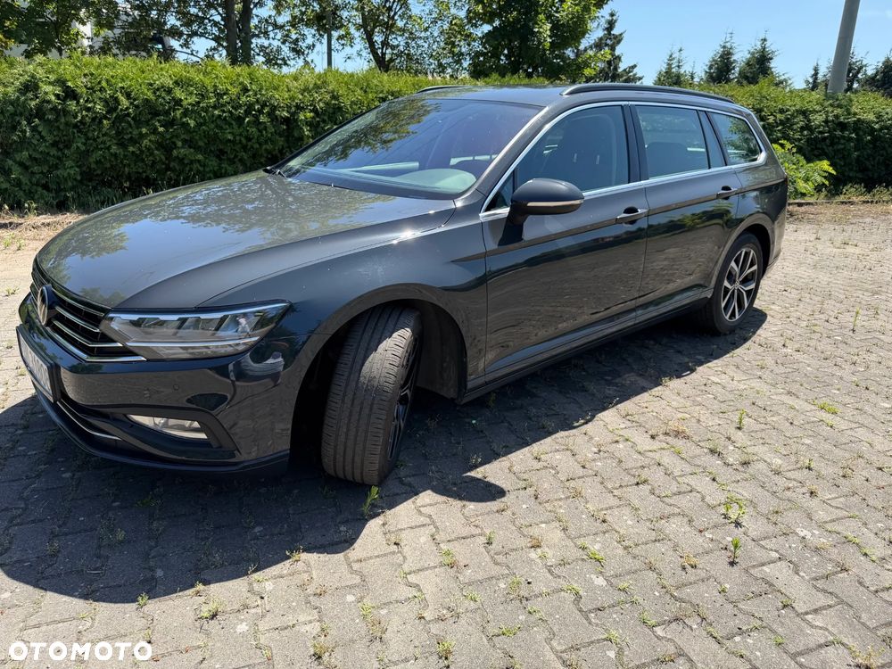 Volkswagen Passat 2.0 TSI Business DSG - 1