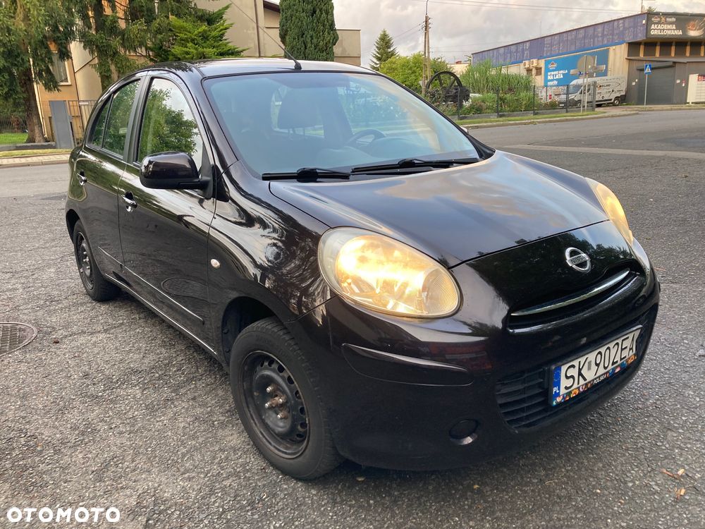 Nissan Micra - 1