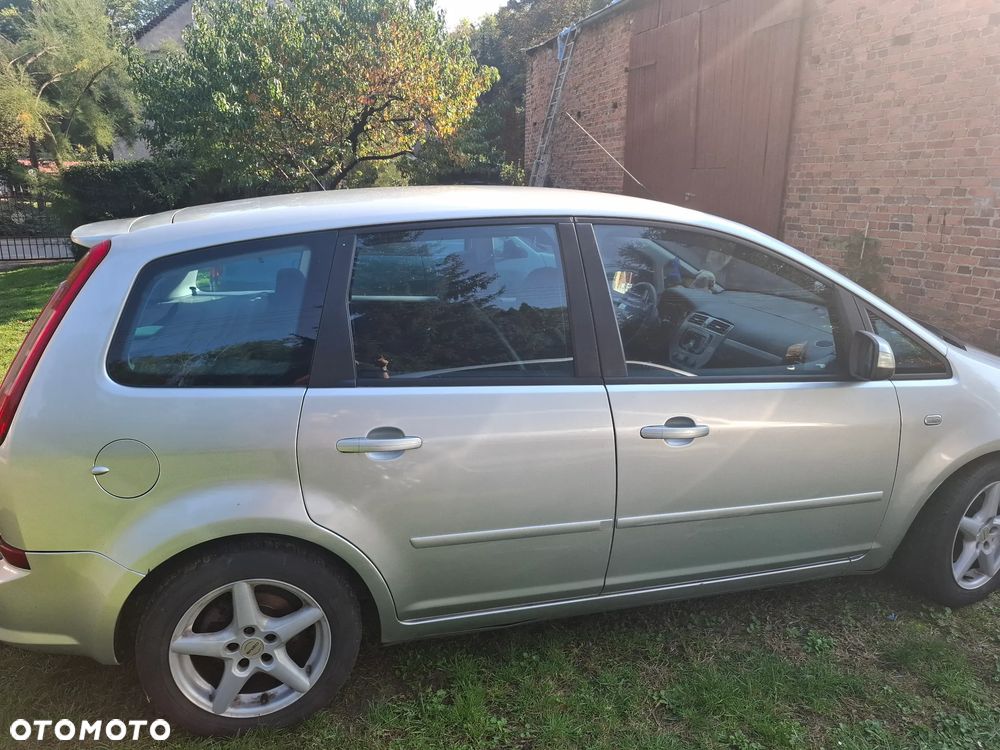 Ford C-MAX - 4