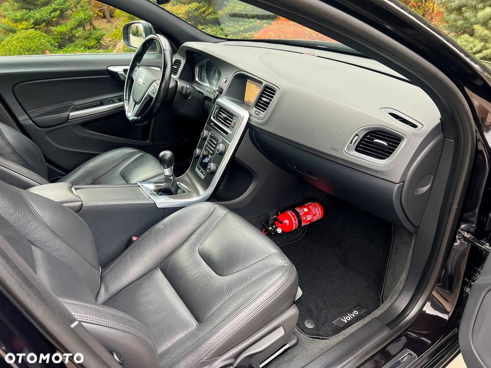 Volvo S60 D3 Summum - 20