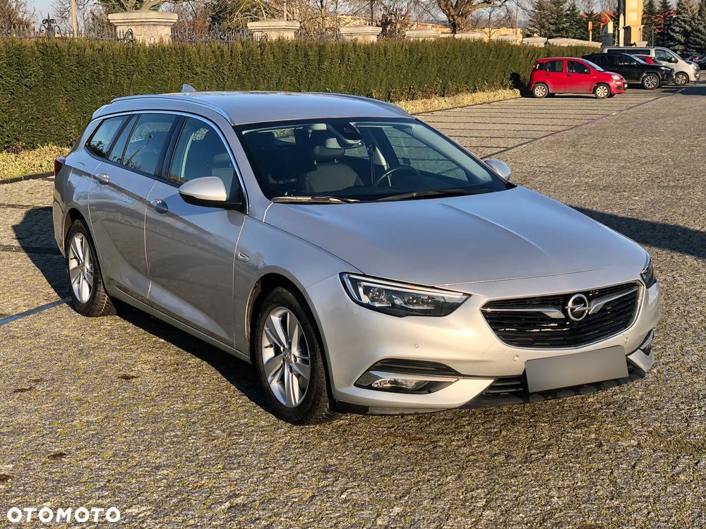 Opel Insignia - 8
