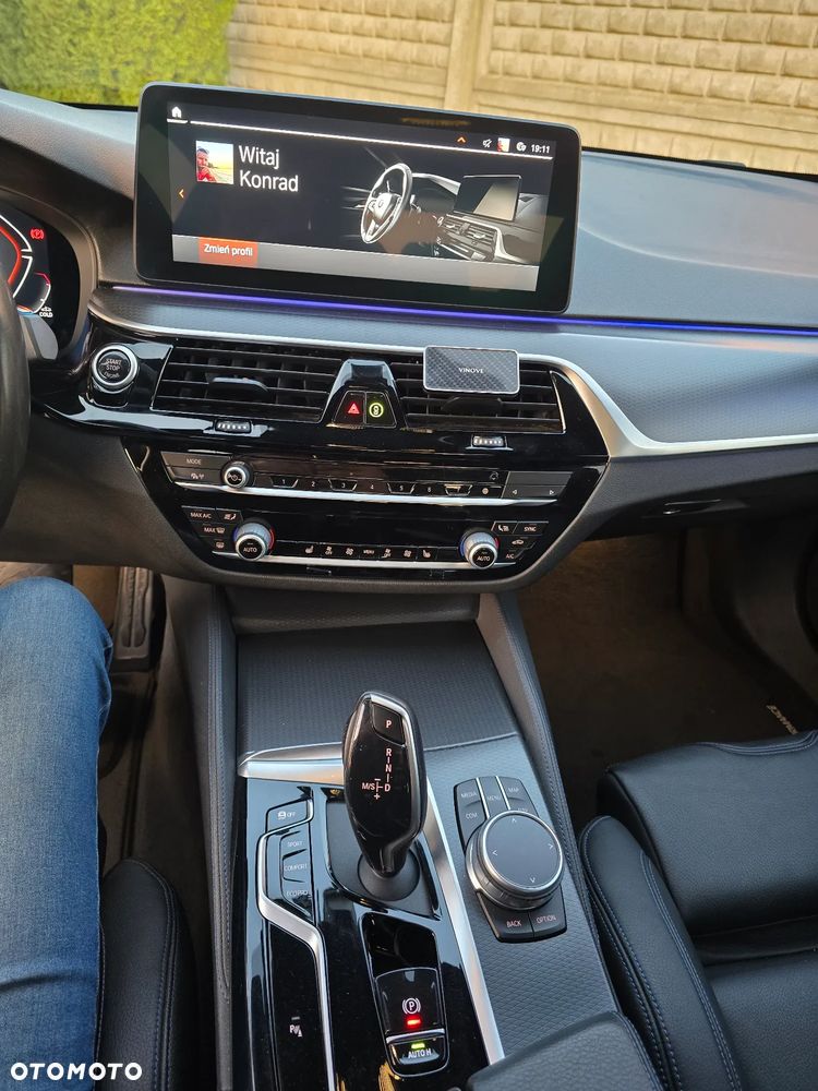 BMW Seria 5 520d Efficient Dynamics M Sport sport - 9