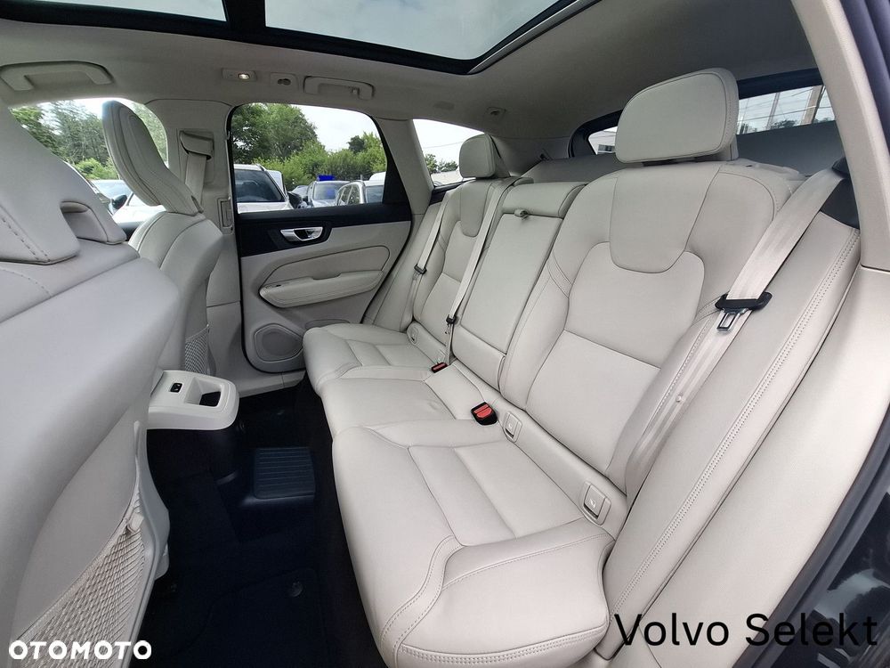 Volvo XC 60 - 13
