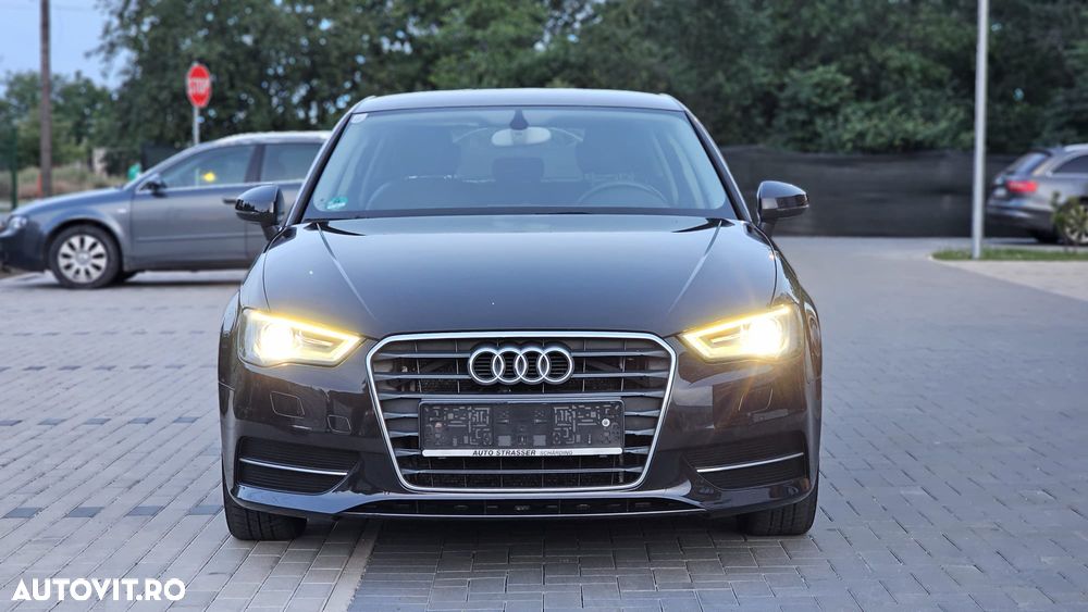 Audi A3 Sportback - 12