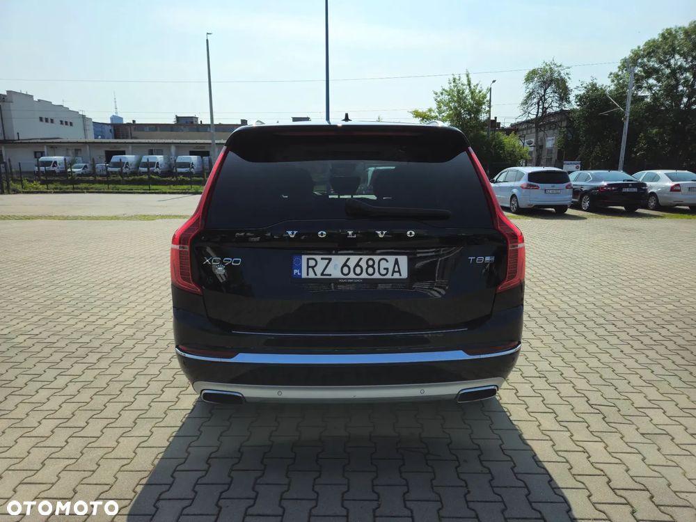 Volvo XC 90 T8 AWD Twin Engine Geartronic Inscription - 8