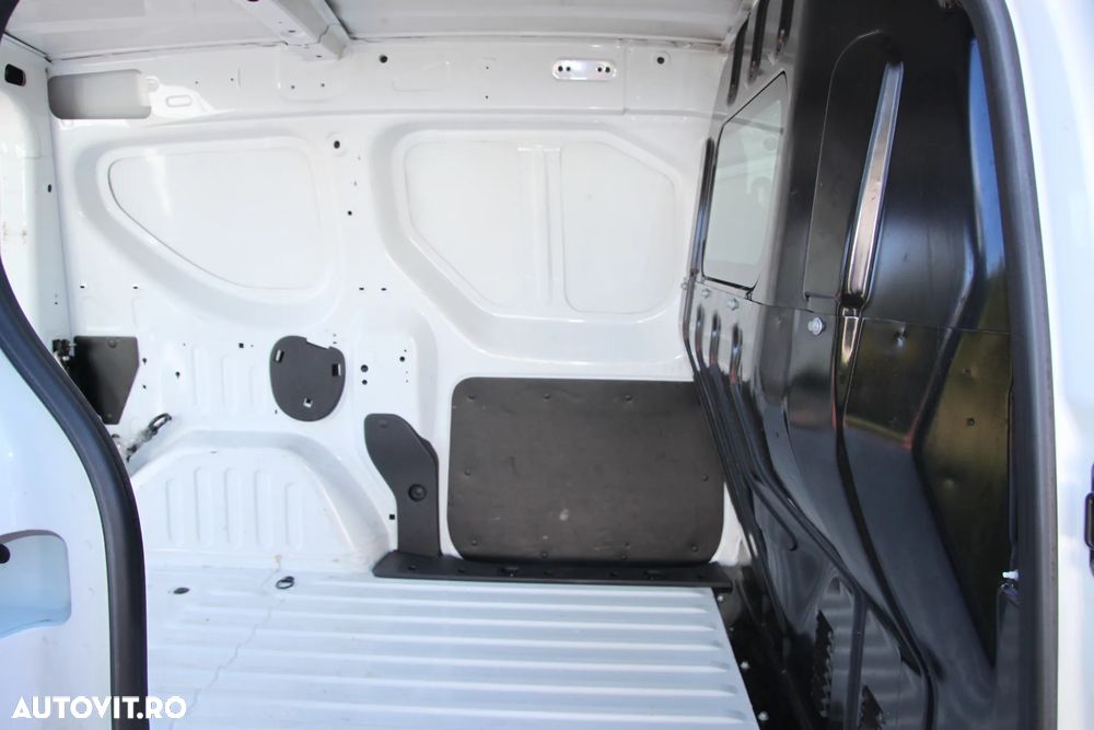 Dacia Dokker 1.5 dCi 75 CP Laureate - 32