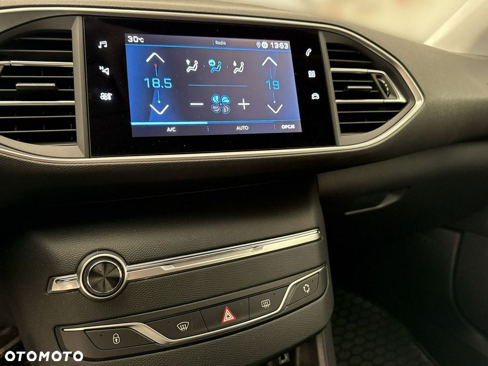 Peugeot 308 - 26