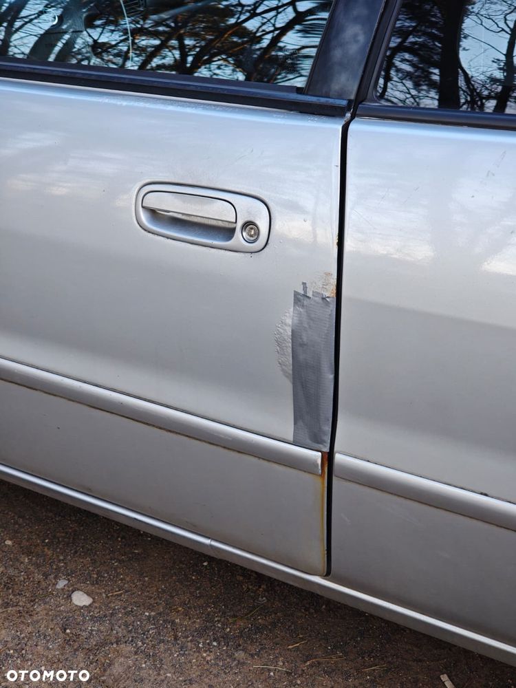 Toyota Corolla 1.4 VVT-i Base - 19