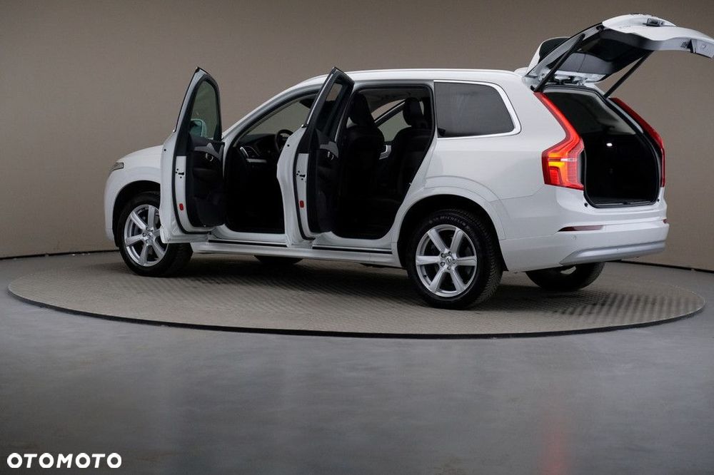 Volvo XC 90 - 7