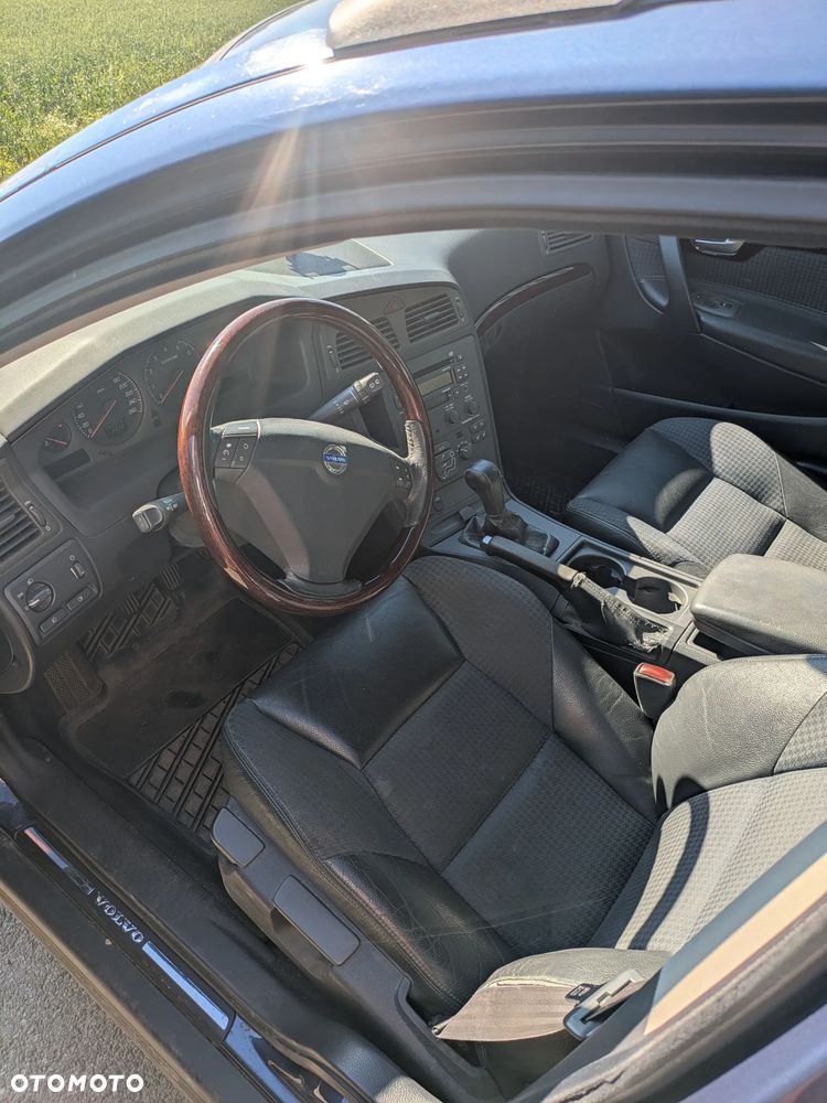 Volvo V70 2.4 - 7