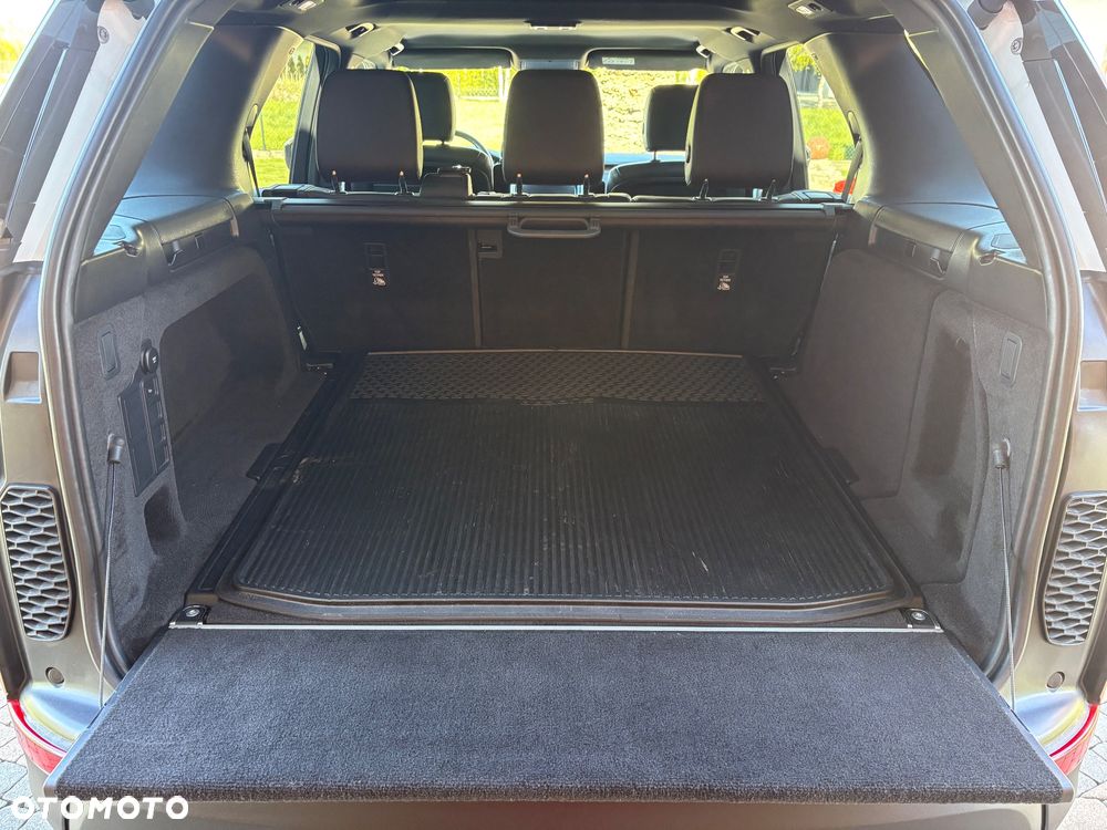 Land Rover Discovery 2.0 P300 HSE - 19