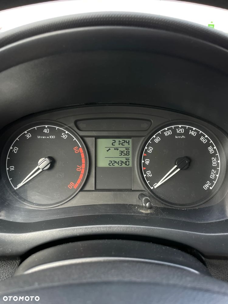 Skoda Fabia 1.4 16V Classic - 27