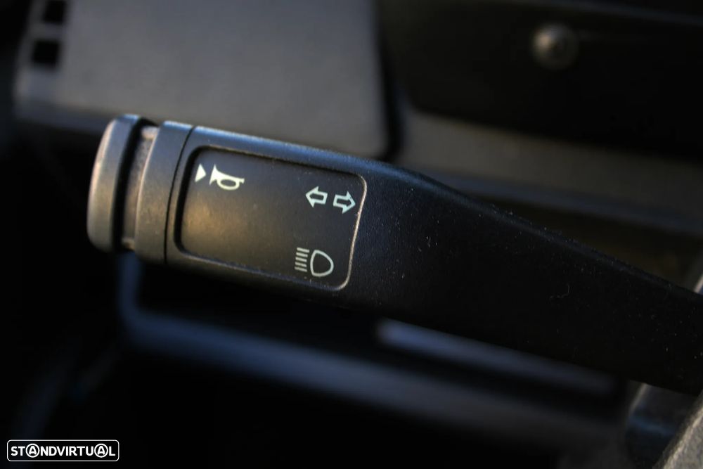Land Rover Range Rover 2.5 TDi Classic - 35