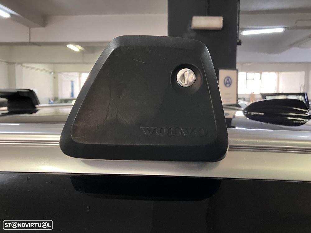 Volvo XC 40 2.0 D3 Momentum Plus - 13