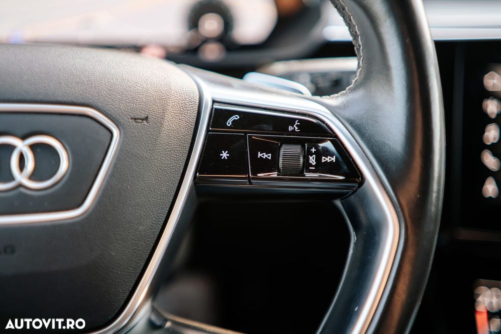 Audi e-tron - 27