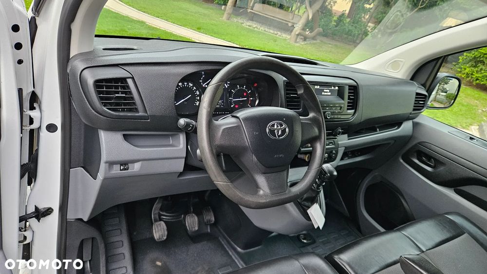 Toyota Proace 2,0D L2 Klima Tempomat Hak Bezwypadkowy - 16