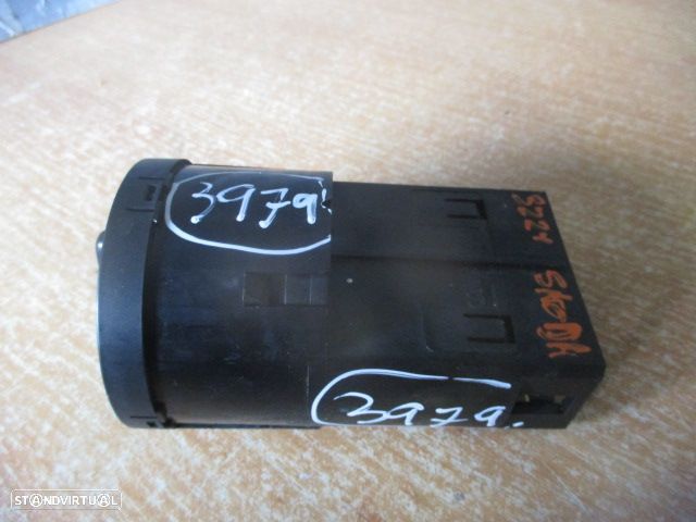Interruptor 1U0941531D SKODA FABIA 2 2007 1.4I 85CV 5P AMARELO REGULADOR LUZ SKODA FABIA 2 SW 2011 1.6TDI 90CV 5P CINZA - 2