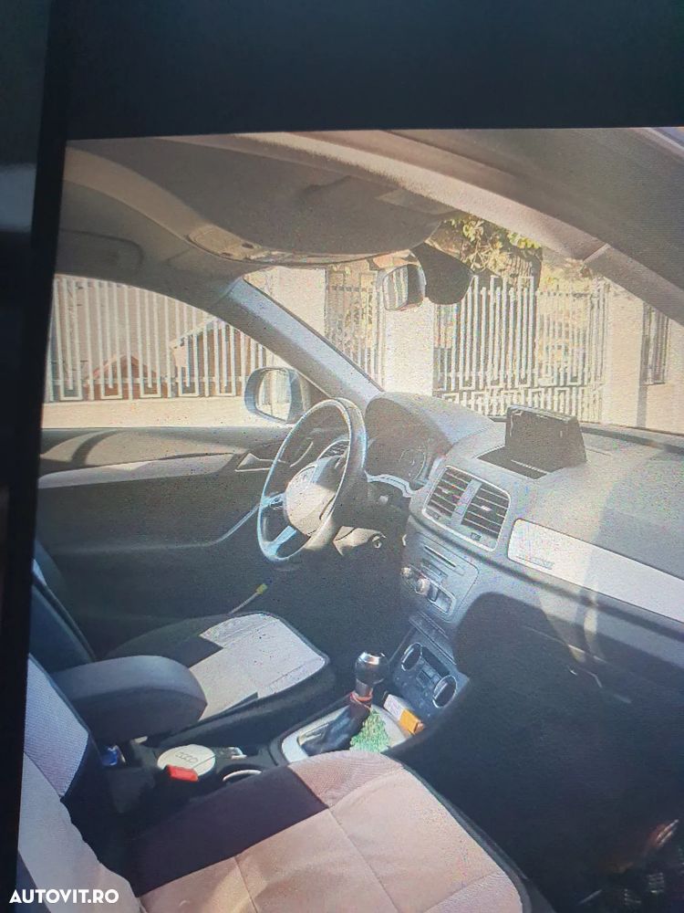 Audi Q3 2.0 TDI Quattro Stronic - 5