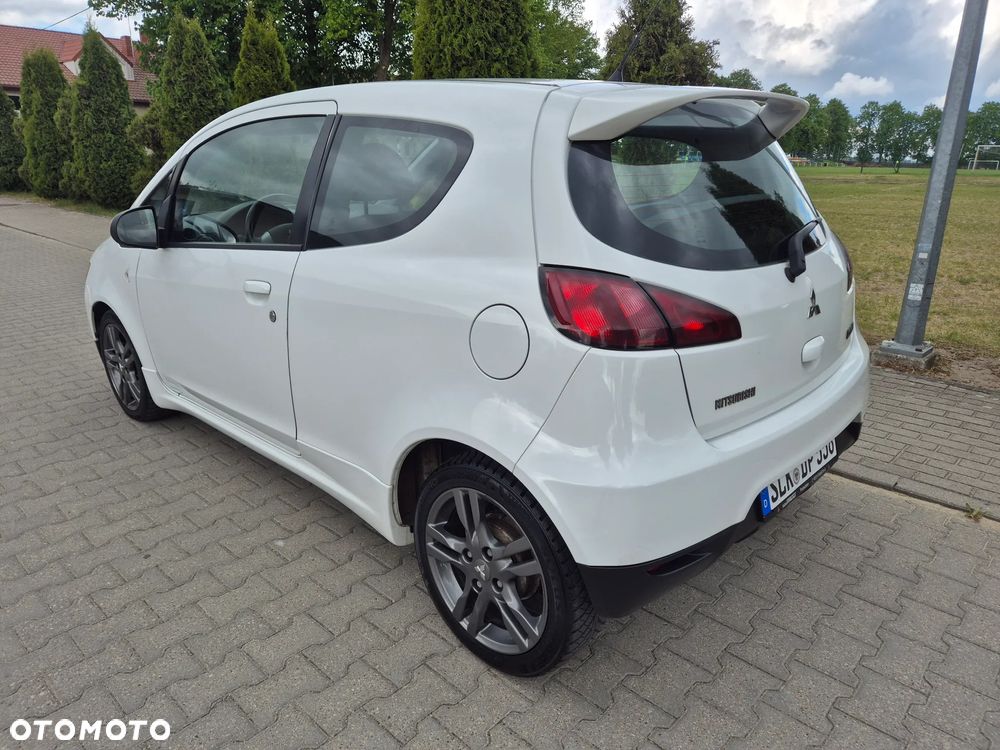 Mitsubishi Colt 1.1 - 6