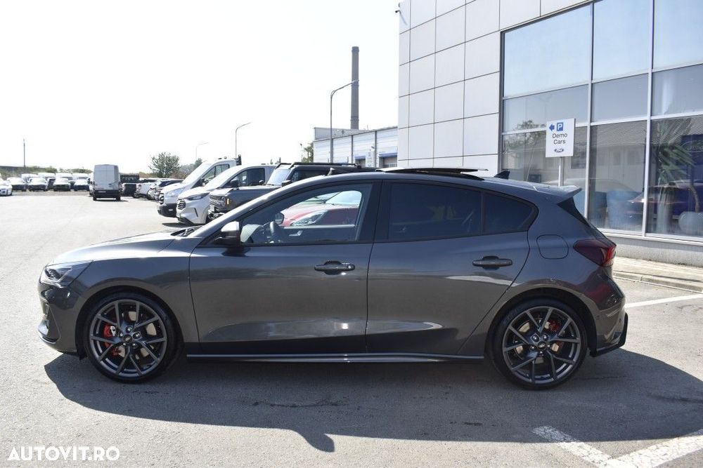 Ford Focus - 7