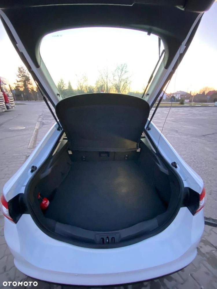 Ford Mondeo 2.0 EcoBlue Trend - 23