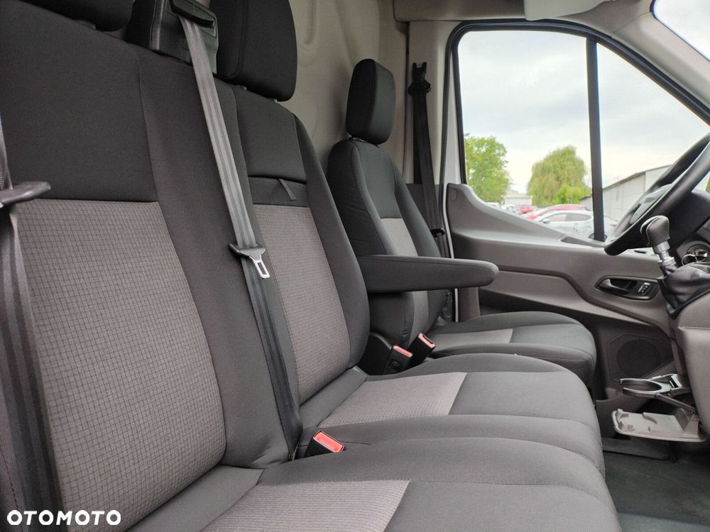 Ford transit - 29