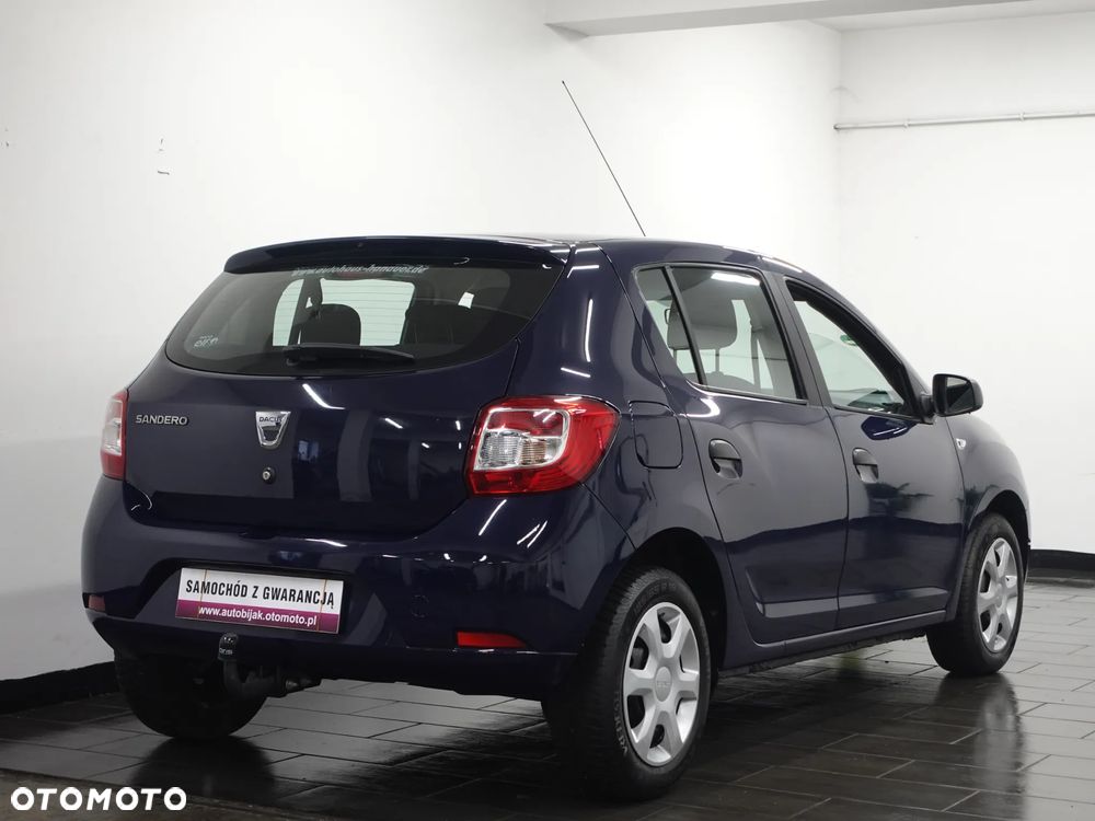 Dacia Sandero 1.2 16V 75 Essentiel - 8