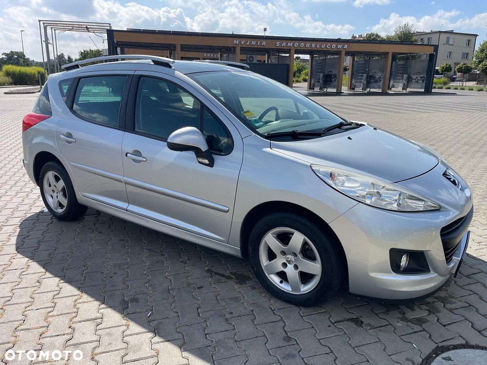 Peugeot 207 1.4 - 11