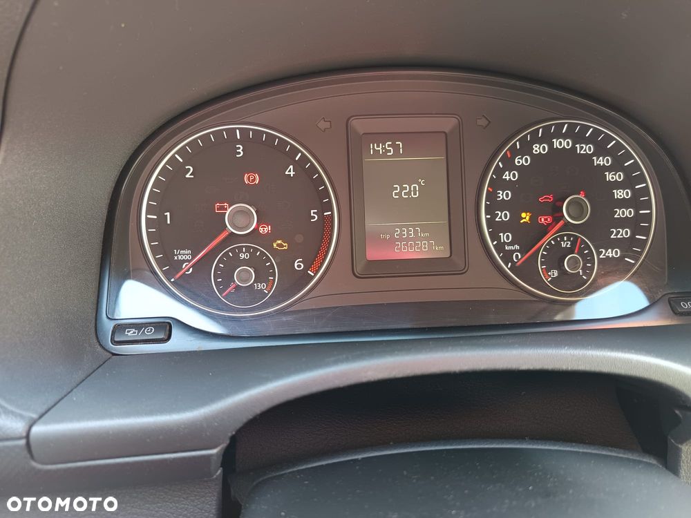 Volkswagen Caddy - 8