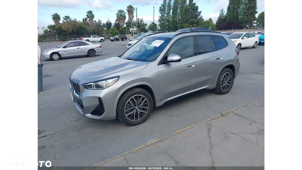 BMW X1 - 1