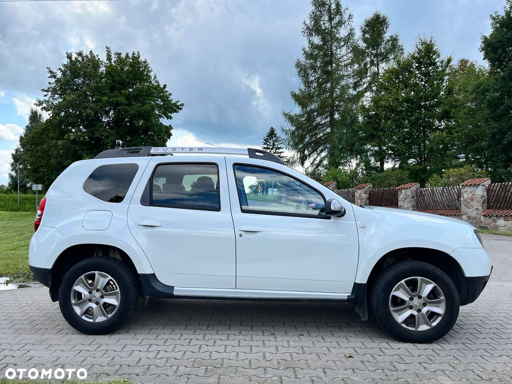 Dacia Duster 1.6 SCe Blackshadow S&S - 5