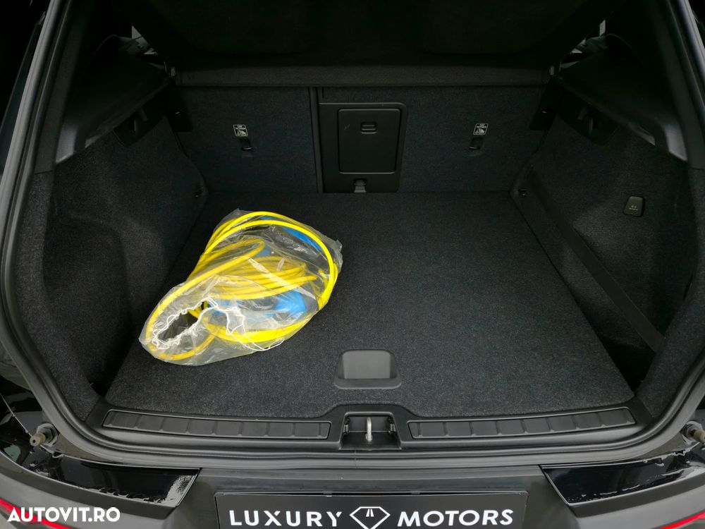 Volvo XC 40 T5 Recharge DKG Essential - 12