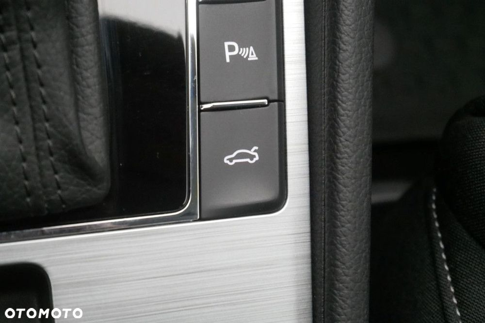 Skoda Superb 1.5 TSI Ambition DSG - 18