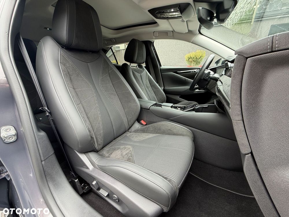 DS Automobiles DS 4 - 10