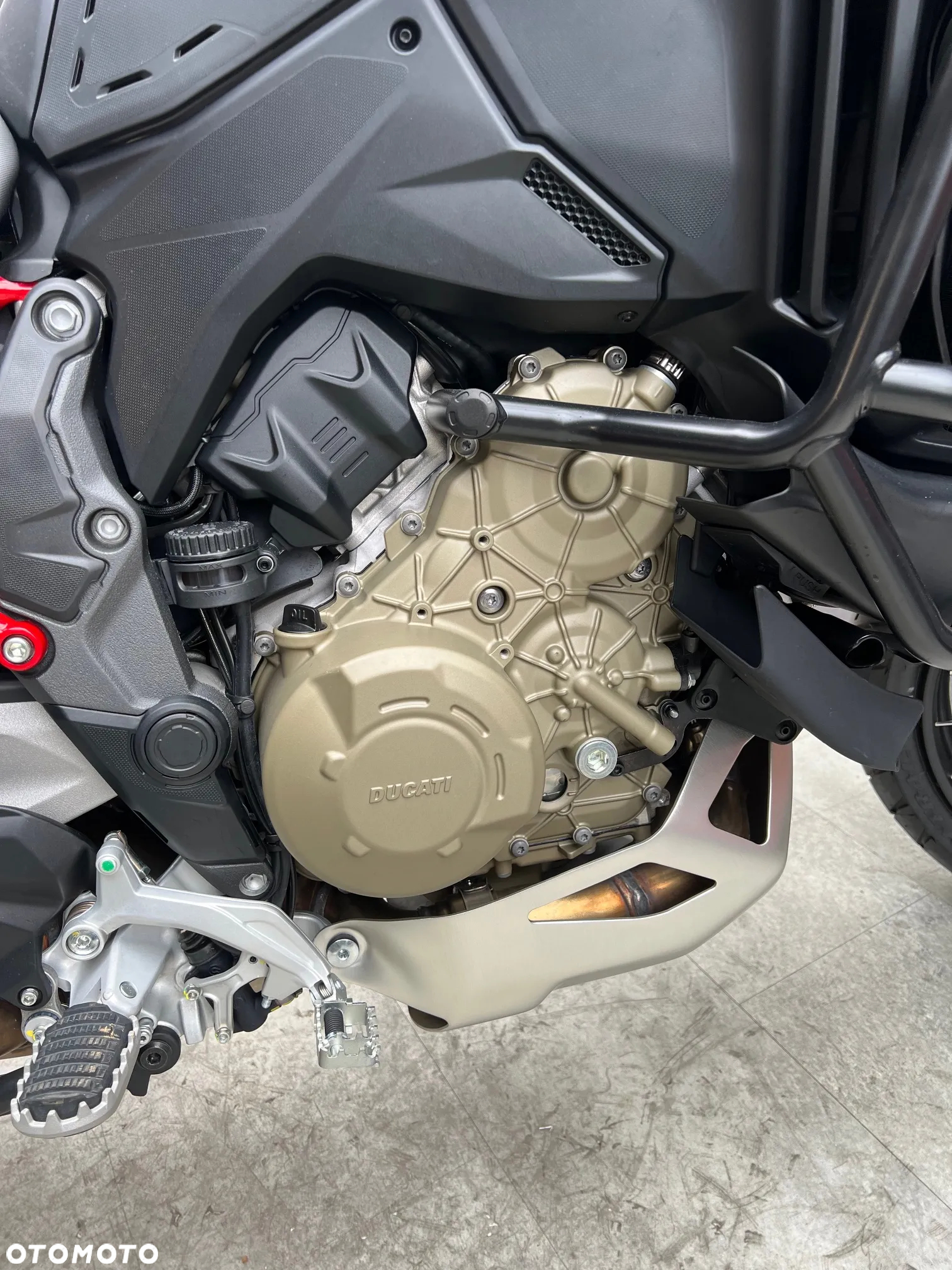 Ducati Multistrada - 4
