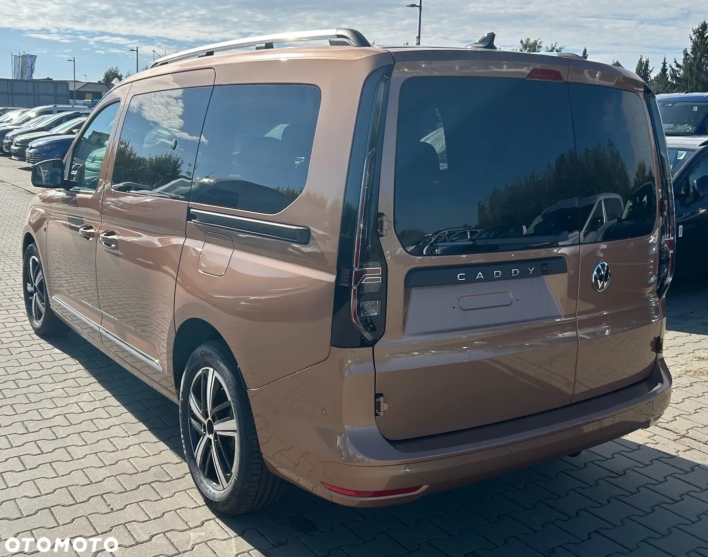 Volkswagen Caddy Maxi 2.0 TDI Style DSG - 5