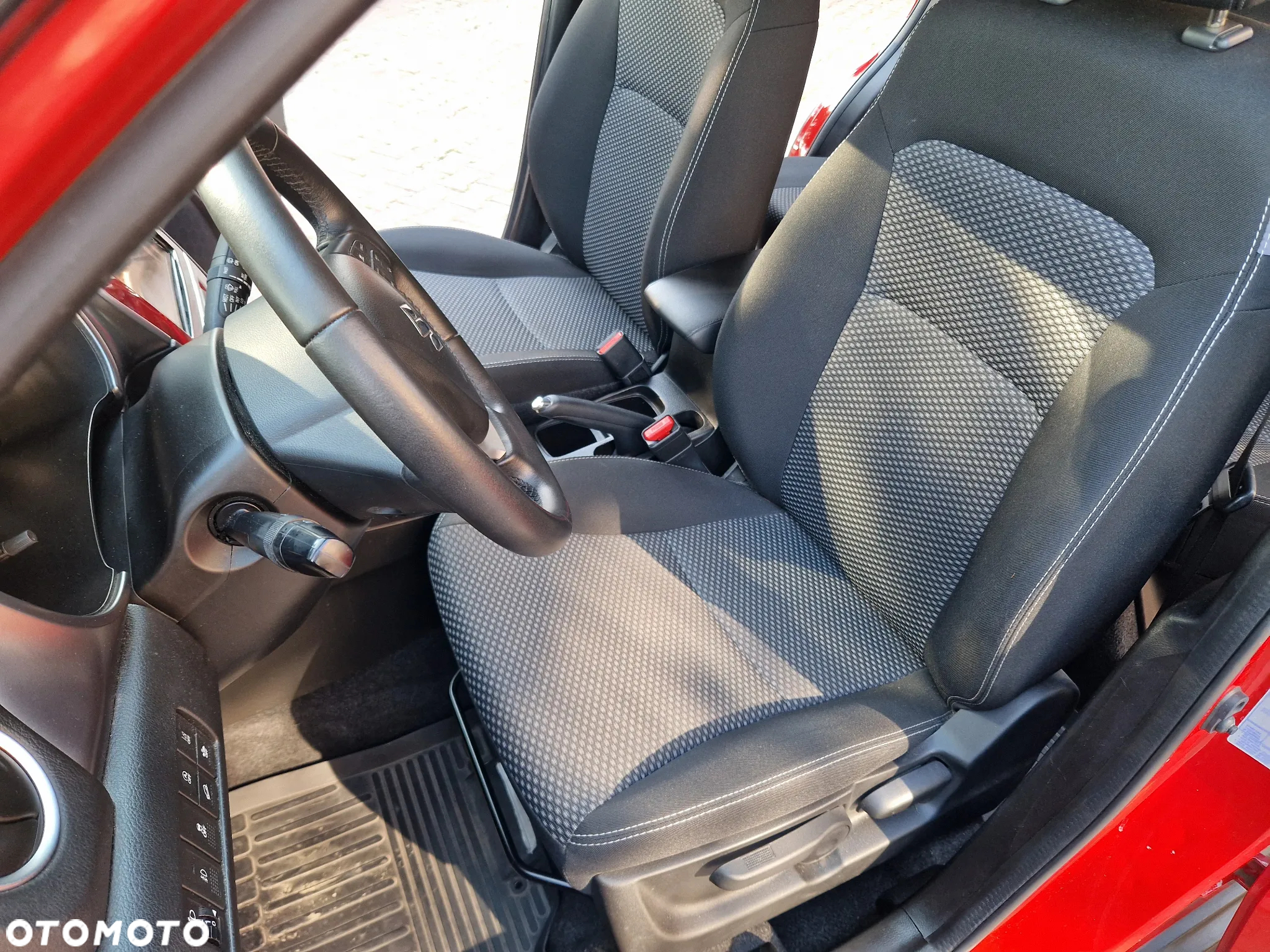 Suzuki Vitara 1.4 Boosterjet Premium 4WD - 17