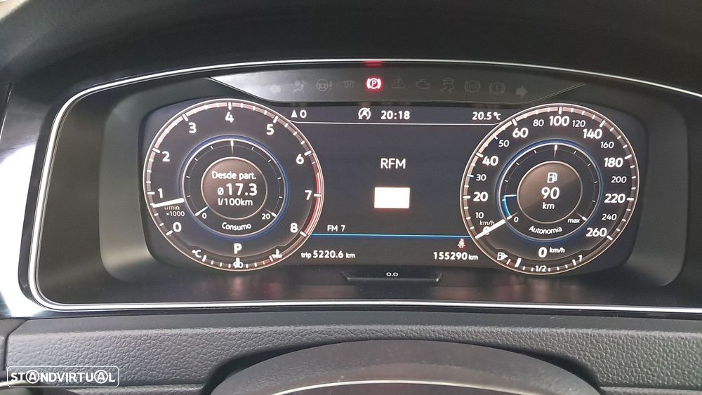 VW Golf 1.5 eTSI R-Line DSG - 11