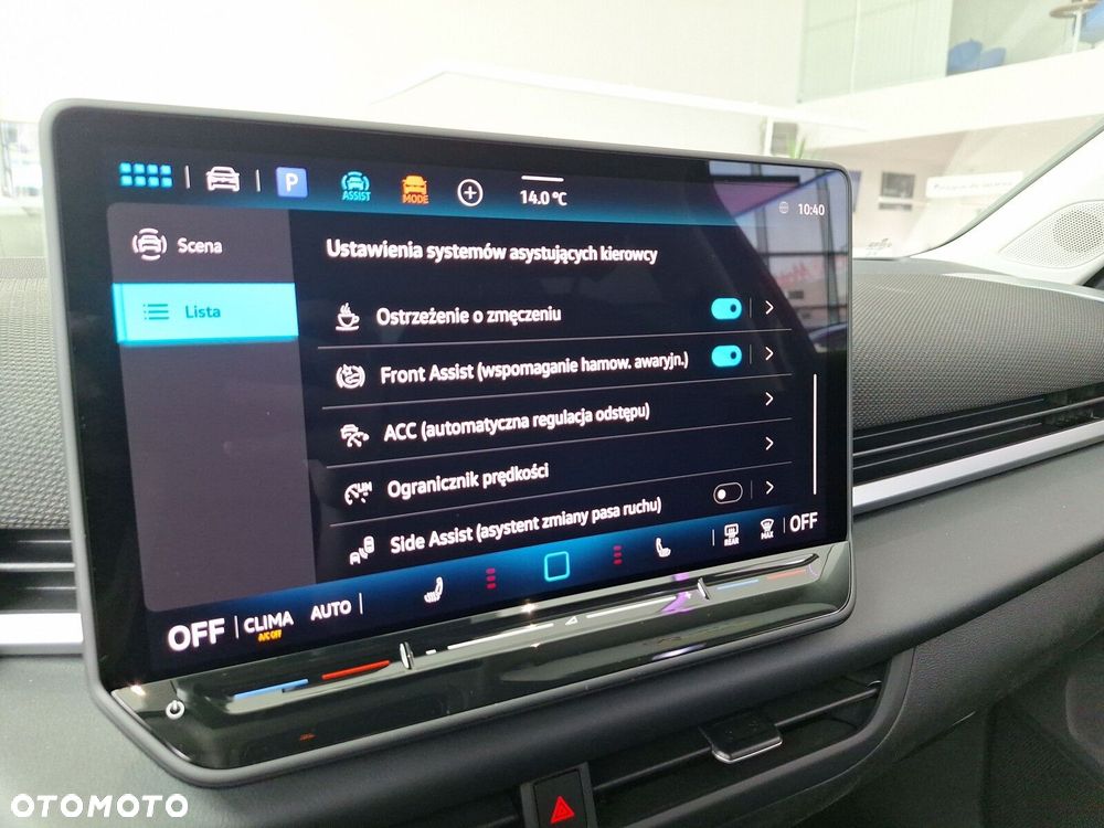 Volkswagen T-Roc 1.5 eTSI Style DSG - 28