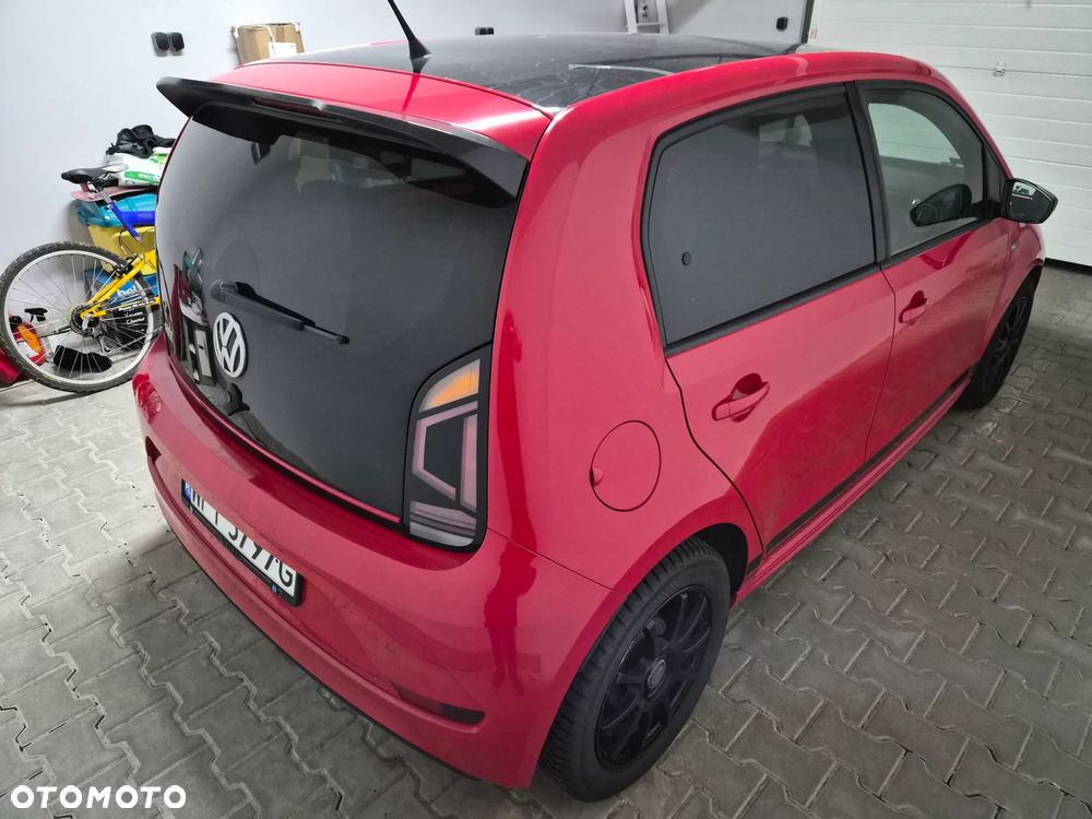 Volkswagen up! - 6