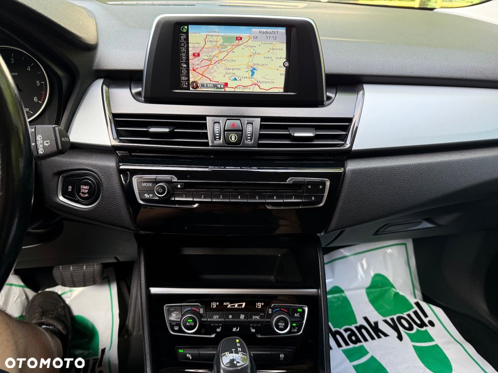 BMW Seria 2 216d Active Tourer - 12