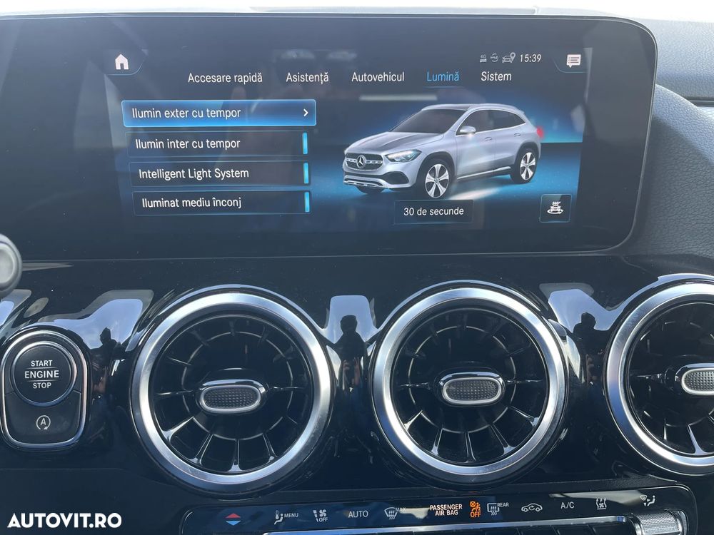 Mercedes-Benz GLA - 20