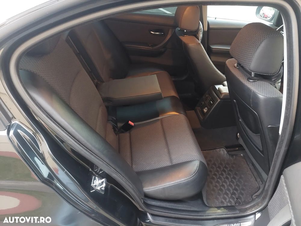 BMW Seria 3 320d xDrive DPF Aut. Edition Fleet Sport - 6